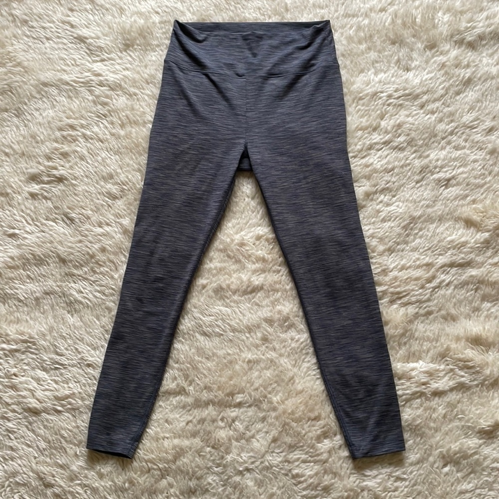 Outdoor Voices FreeForm 7/8 Legging Size L